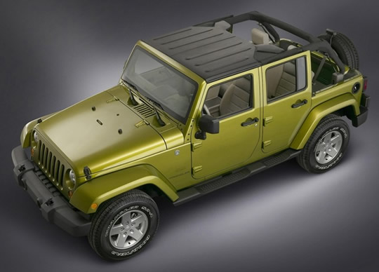 cctv.com-克莱斯勒不放弃jeep国产计划 新款牧